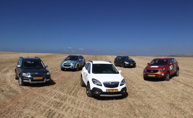 קרוסאוברים XV,  IX35, ספורטאז', יטי, מוקה (צילום: נעם וינד)