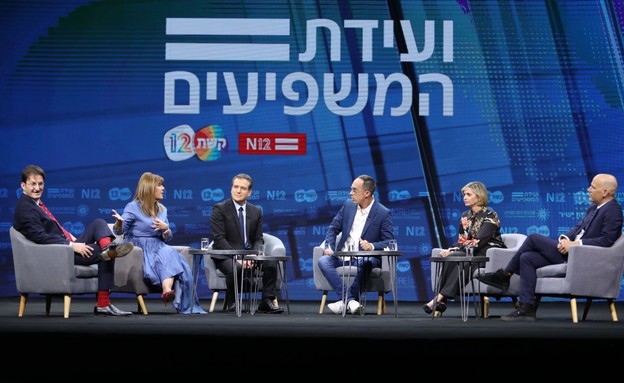 דנה וייס, דני קושמרו, רינה מצליח, עמית סגל, בועז ביסמוט וניב רסקין (צילום: אלי דסה)