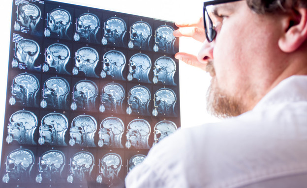 mri רופא (צילום: Shidlovski, shutterstock)