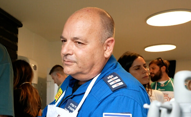 זיו שפירא, פראמדיק מוטס במד"א, משתתף במאסטר שף