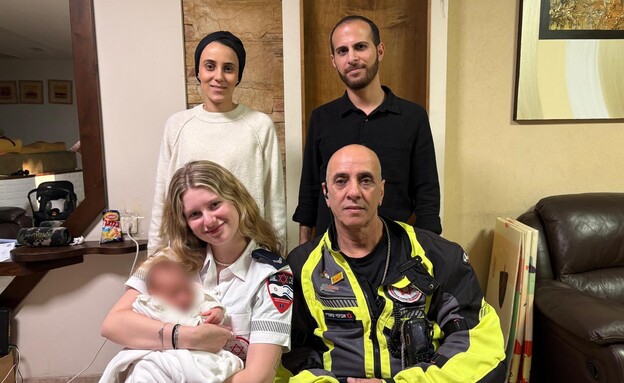 לידה בבית  (צילום: דוברות מד"א )